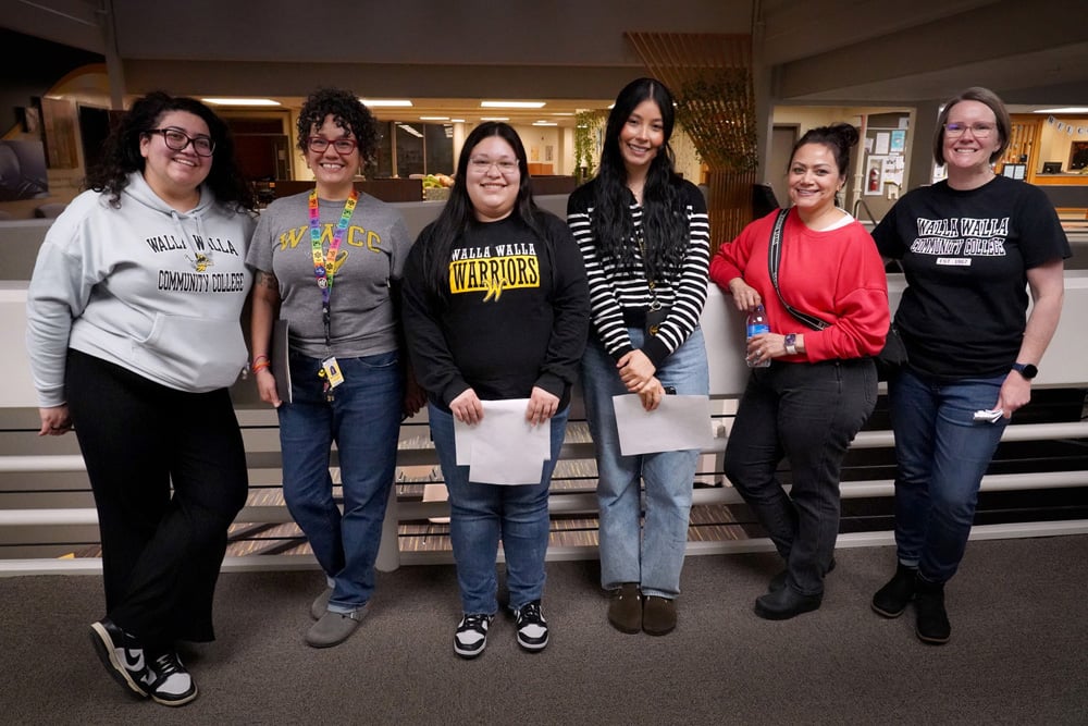 Counselors and advisors standing by to help students.