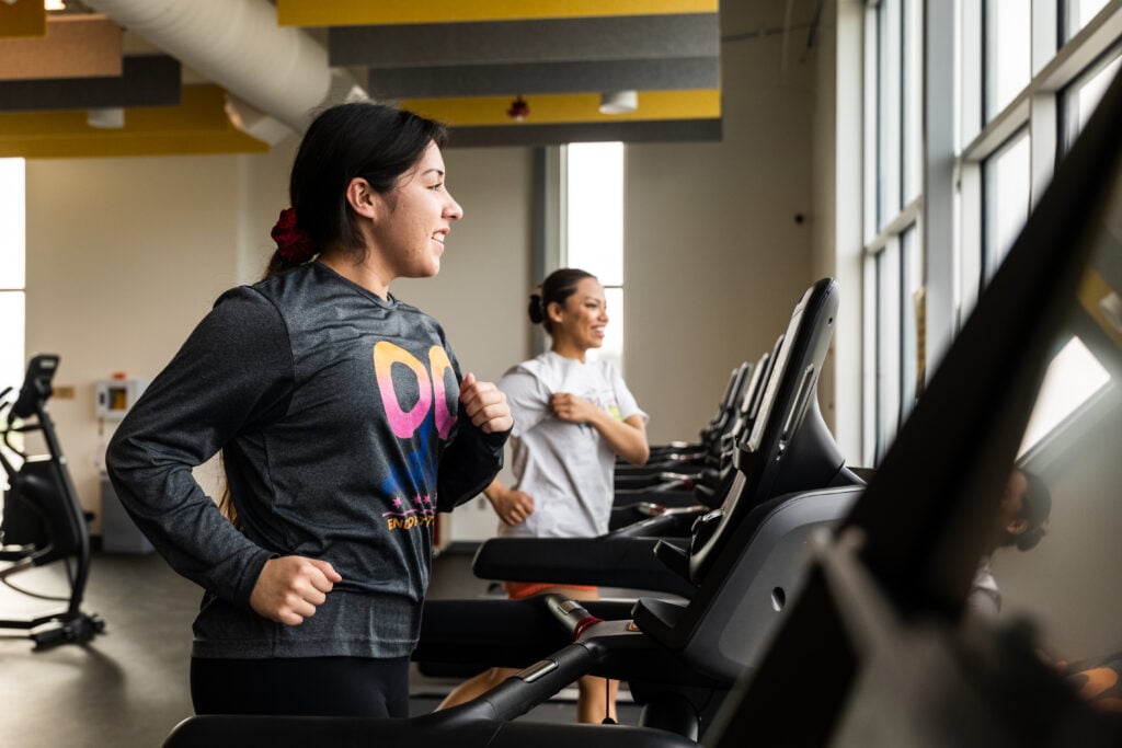 Students on treadmill