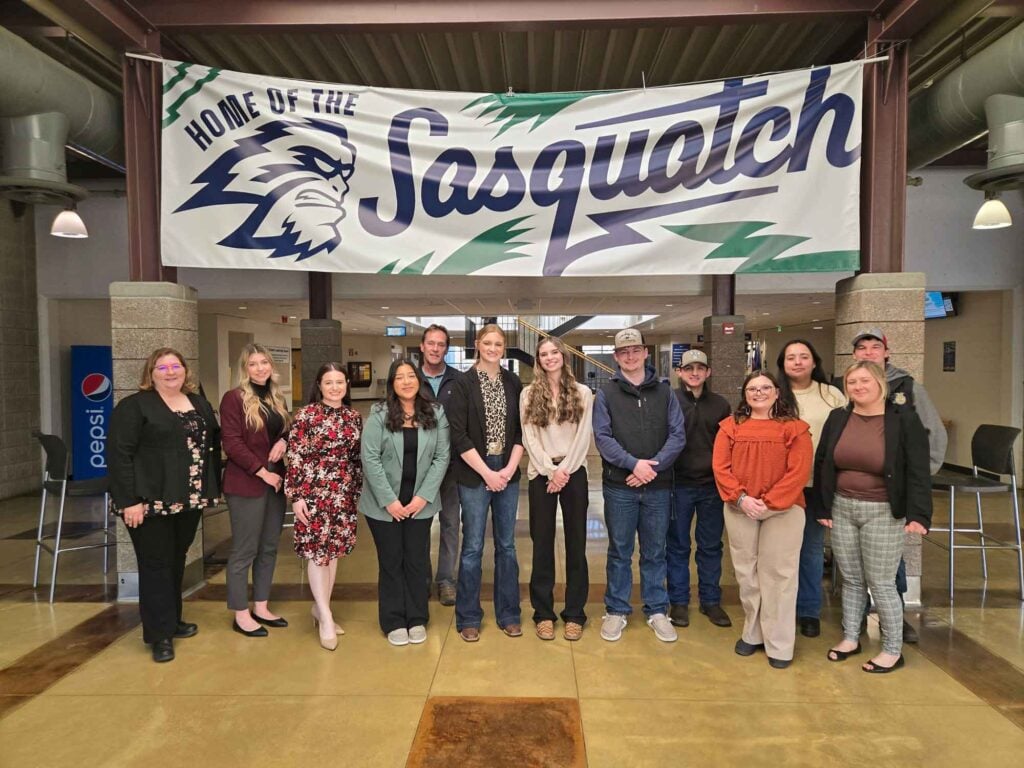 students at pro ag competition